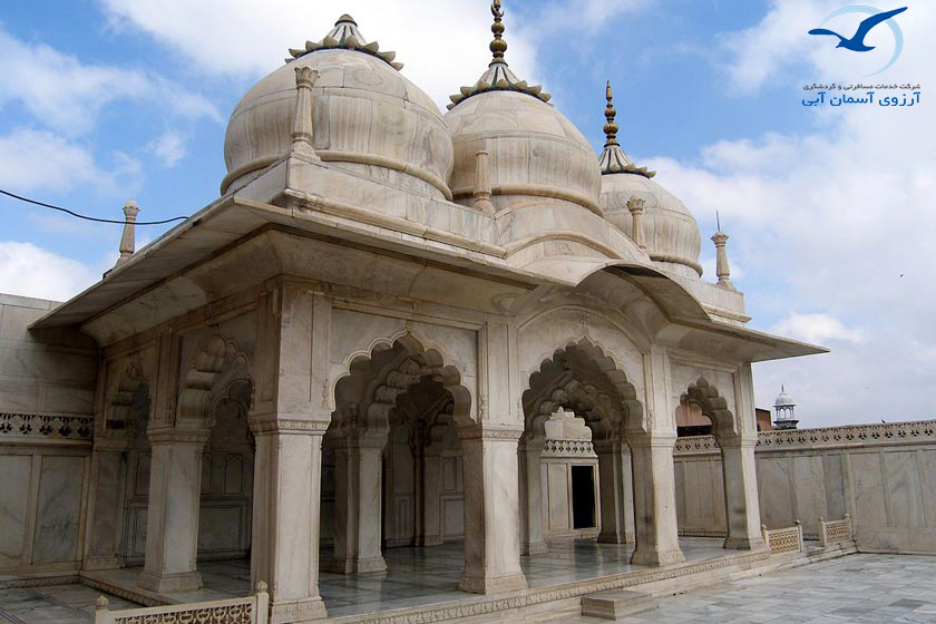 مسجد نگینا اگرا